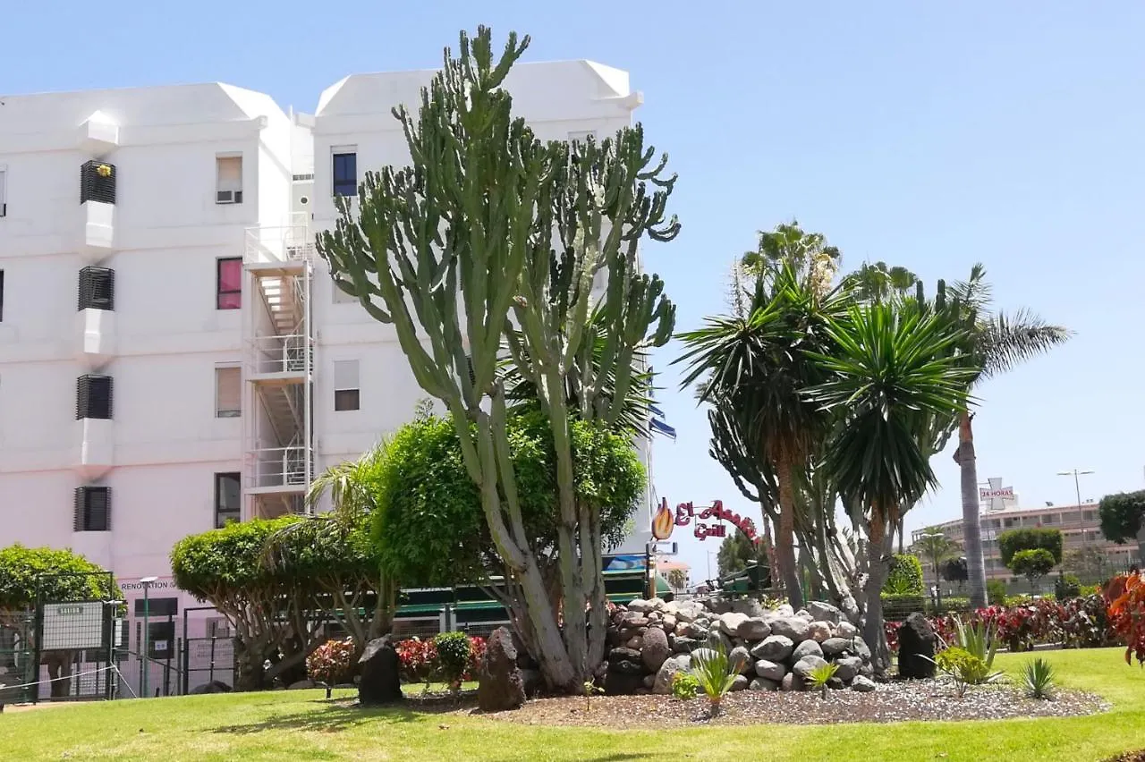 Iguazu TIR24 Top Floor Apartment Playa del Inglés 0*,